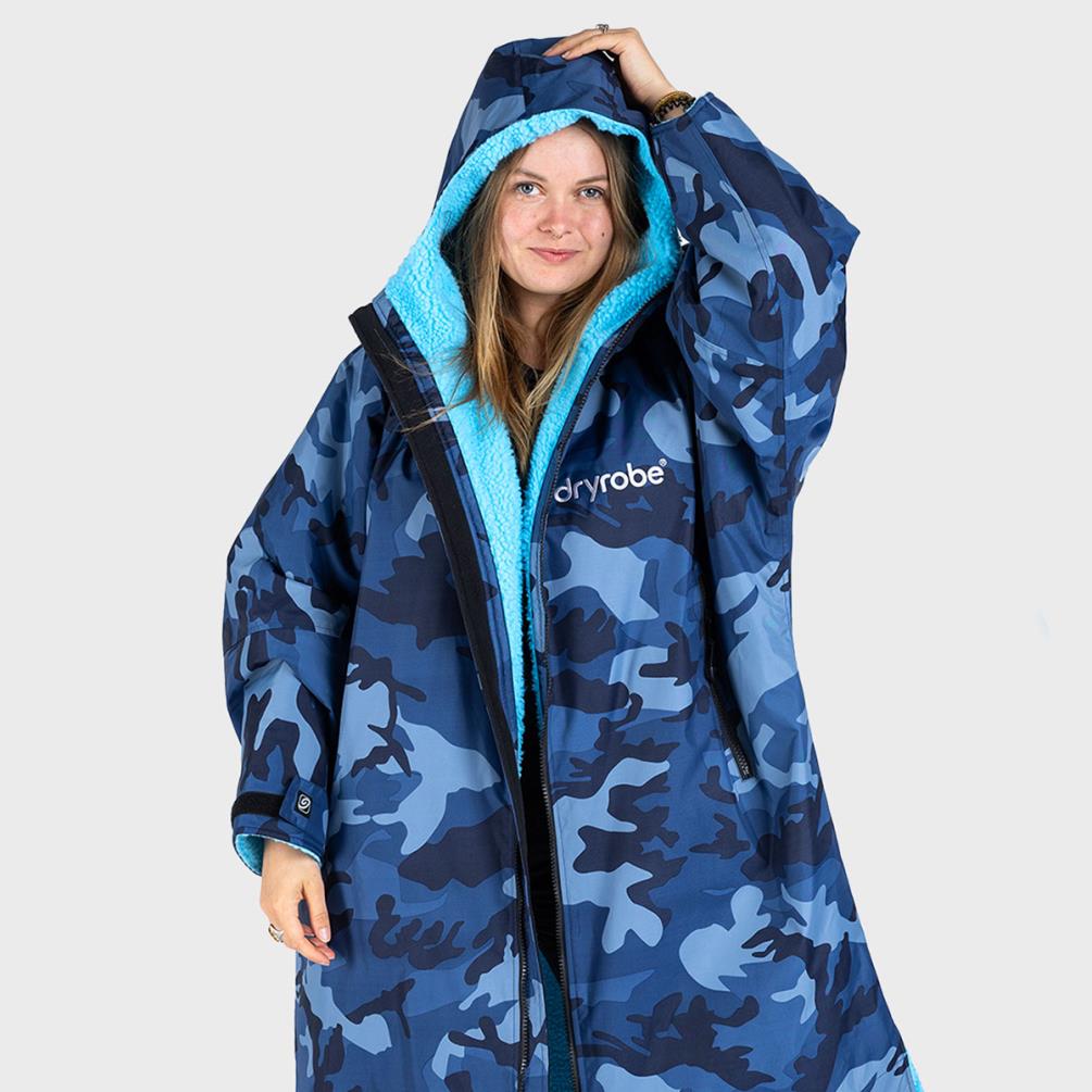 dryrobe Advance Long Sleeve Changing Robe - Blue Camo / Blue Extra Image 2